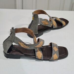 Comfort Est 1946 Gray and Tan Strappy Sandals Size 11